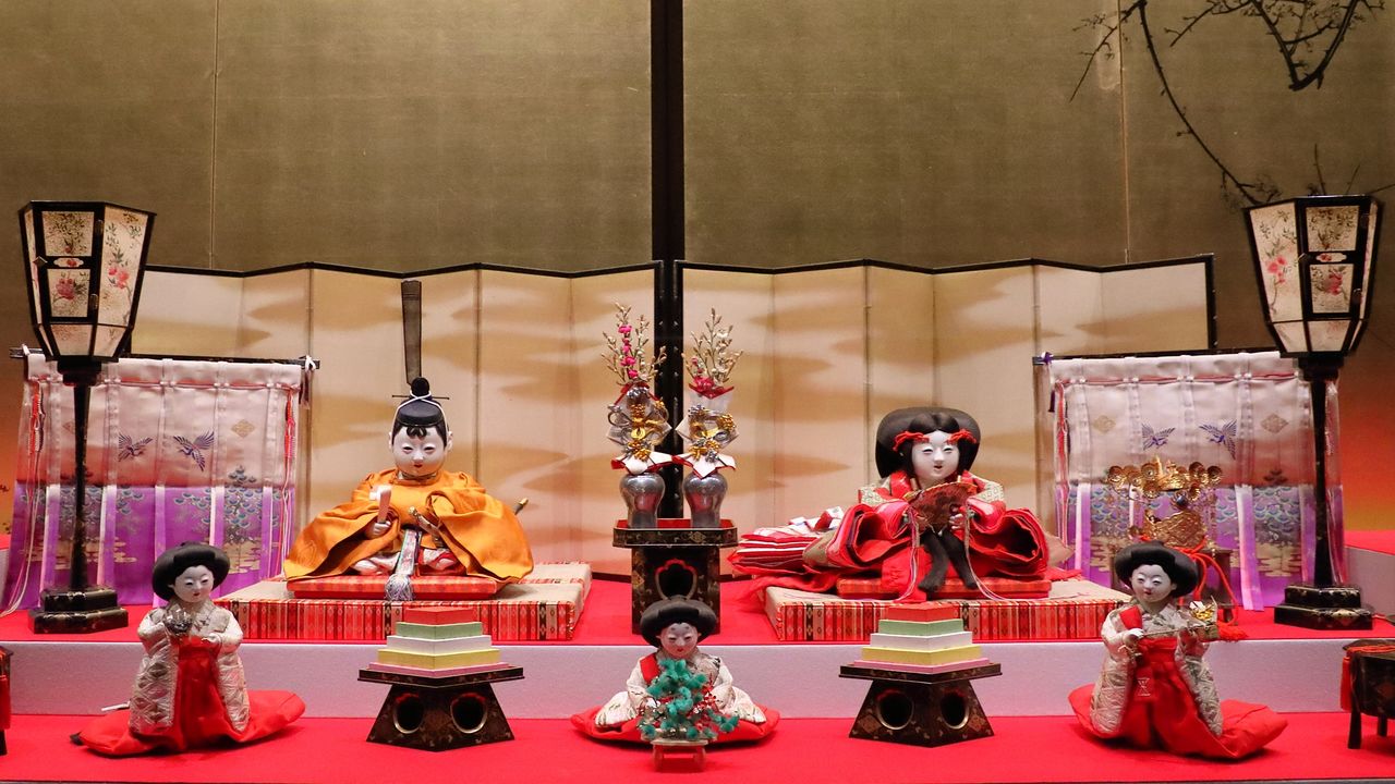Discover the Beauty and Tradition of the Hina Matsuri Doll Set for