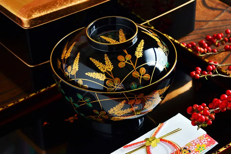 The Timeless Beauty of Japanese Lacquerware - Fujiki Craft