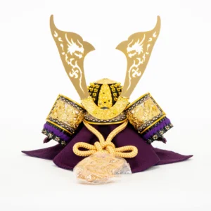Koki Kabuto Helmet Display (Gold Horns & Blue Accents)