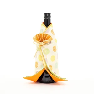 Ivory Floral Kimono Wine Bottle Cover (Women's)